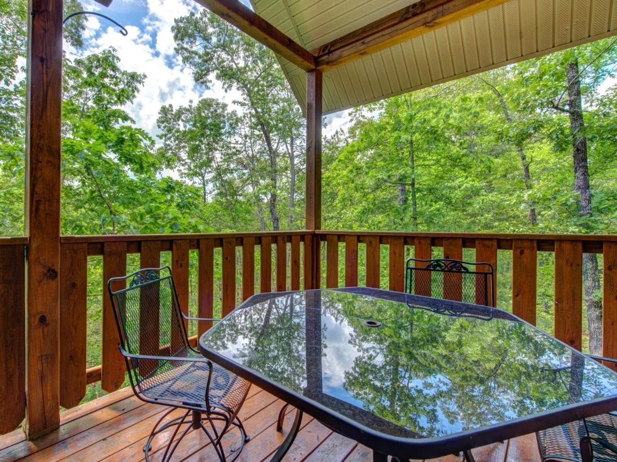 Macys Hideaway Villa Sevierville Exterior photo
