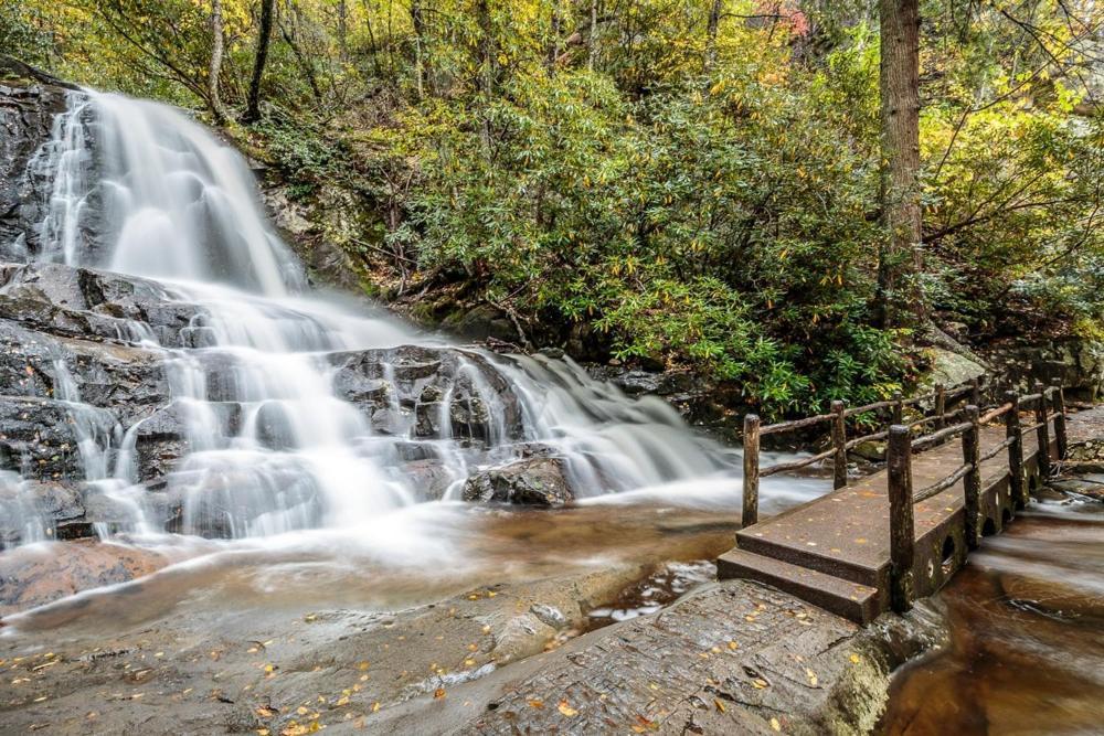 Macys Hideaway Villa Sevierville Exterior photo
